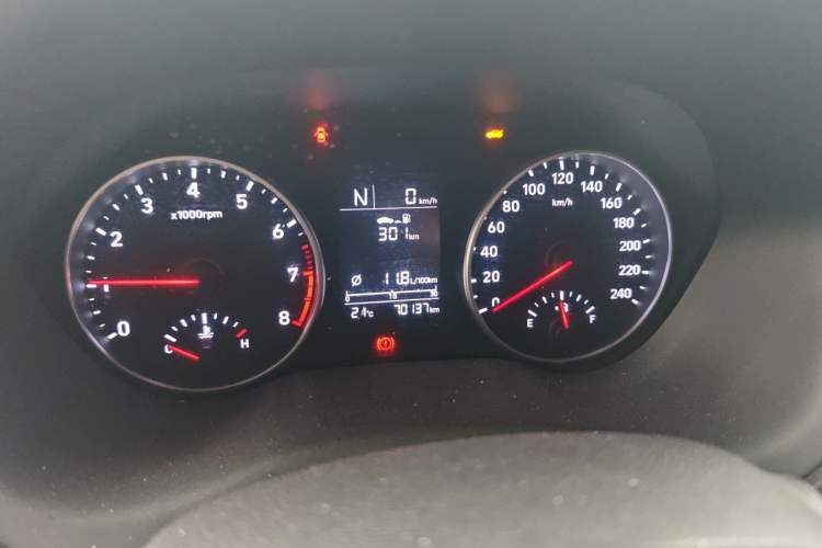 Used Hyundai Celesta 2020 1.6L Automatic GL Enjoyable Edition Instrument Cluster