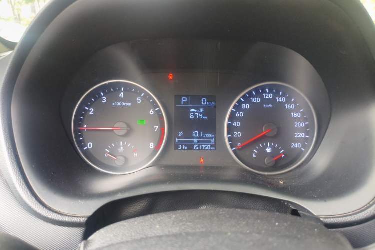 Used Hyundai Celesta 2020 1.6L Automatic GL Enjoyable Edition Instrument Cluster