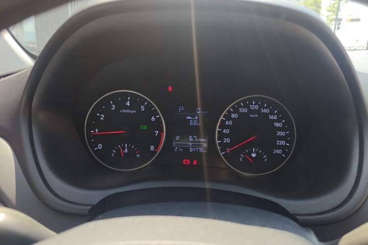 Used Hyundai Celesta 2020 1.6L Automatic GL Enjoyable Edition Instrument Cluster