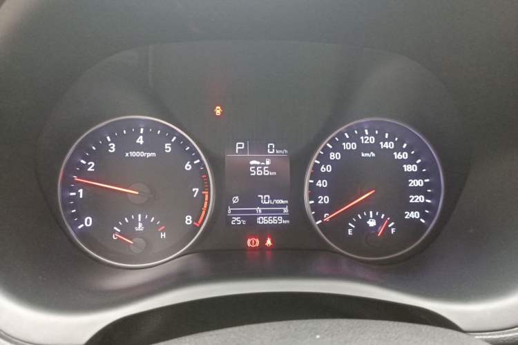 Used Hyundai Celesta 2020 1.6L Automatic GL Enjoyable Edition Instrument Cluster