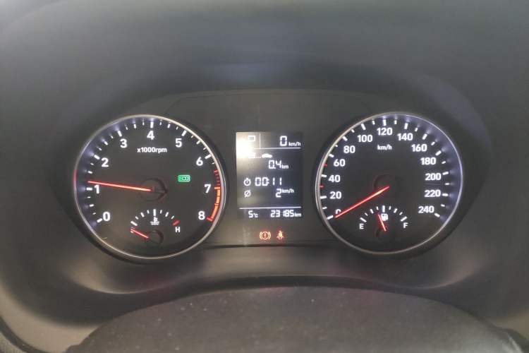 Used Hyundai Celesta 2020 1.6L Automatic GL Enjoyable Edition Instrument Cluster