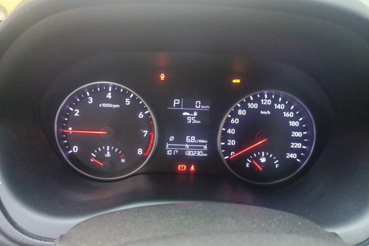 Used Hyundai Celesta 2020 1.6L Automatic GL Enjoyable Edition Instrument Cluster