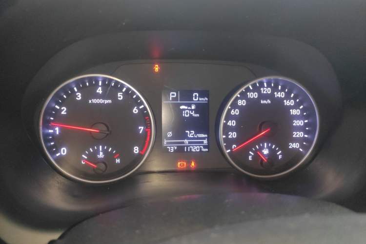 Used Hyundai Celesta 2020 1.6L Automatic GL Enjoyable Edition Instrument Cluster