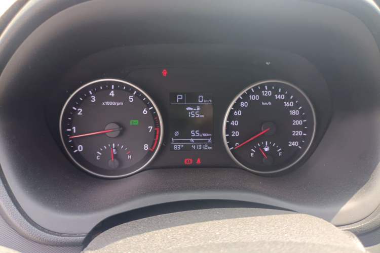 Used Hyundai Celesta 2020 1.6L Automatic GL Enjoyable Edition Instrument Cluster