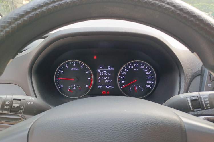 Used Hyundai Celesta 2020 1.6L Automatic GL Enjoyable Edition Instrument Cluster
