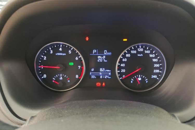 Used Hyundai Celesta 2020 1.6L Automatic GL Enjoyable Edition Instrument Cluster