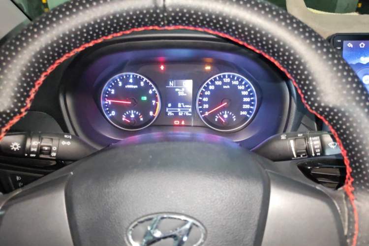 Used Hyundai Celesta 2020 1.6L Automatic GL Enjoyable Edition Instrument Cluster