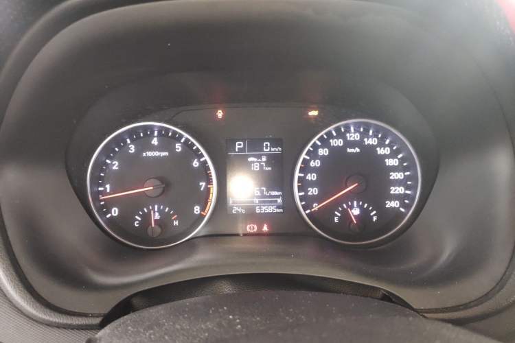 Used Hyundai Celesta 2020 1.6L Automatic GL Enjoyable Edition Instrument Cluster