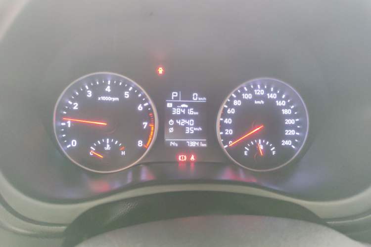 Used Hyundai Celesta 2020 1.6L Automatic GL Enjoyable Edition Instrument Cluster