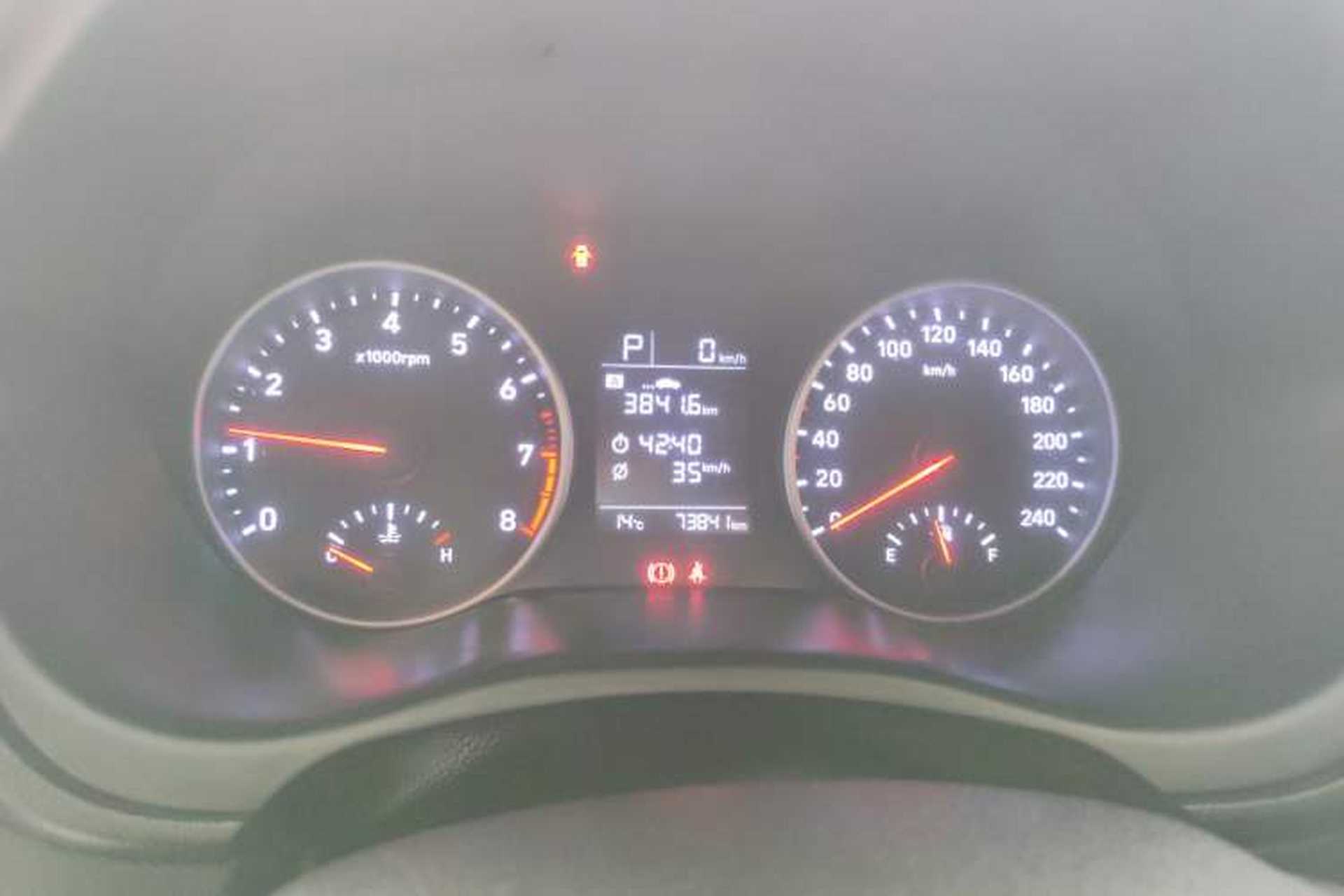 Used Hyundai Celesta 2020 1.6L Automatic GL Enjoyable Edition Instrument Cluster