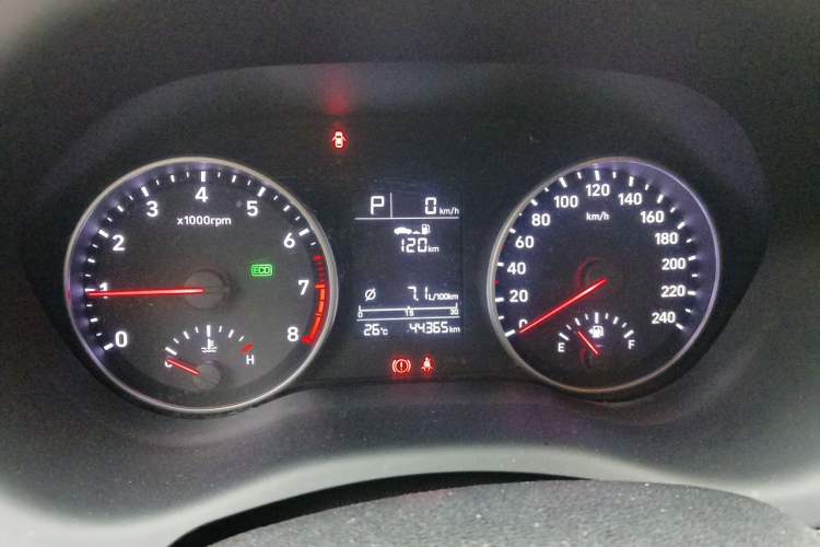 Used Hyundai Celesta 2020 1.6L Automatic GL Enjoyable Edition Instrument Cluster