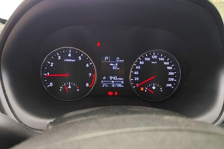 Used Hyundai Celesta 2020 1.6L Automatic GL Enjoyable Edition Instrument Cluster