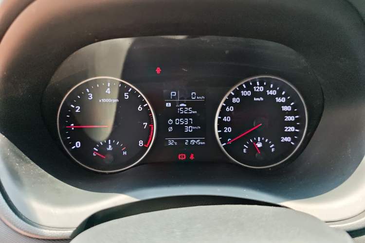 Used Hyundai Celesta 2020 1.6L Automatic GL Enjoyable Edition Instrument Cluster