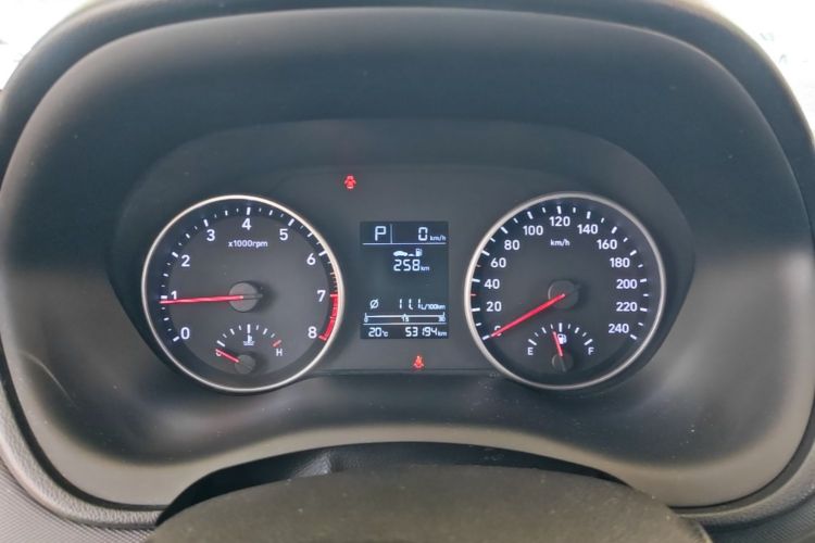 Used Hyundai Celesta 2020 1.6L Automatic GL Enjoyable Edition Instrument Cluster