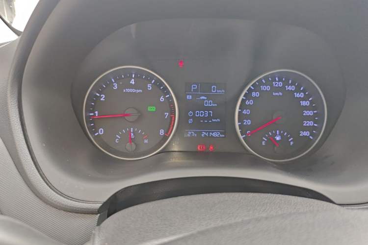 Used Hyundai Celesta 2020 1.6L Automatic GL Enjoyable Edition Instrument Cluster