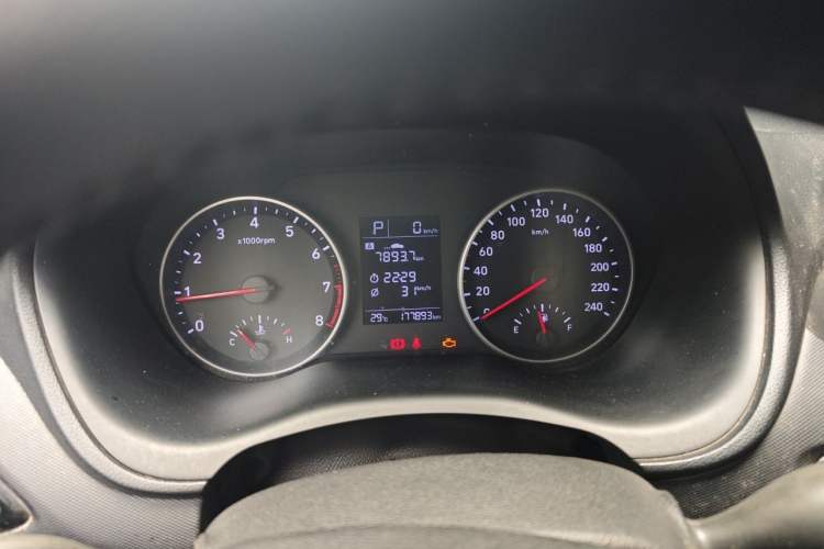 Used Hyundai Celesta 2020 1.6L Automatic GL Enjoyable Edition Instrument Cluster