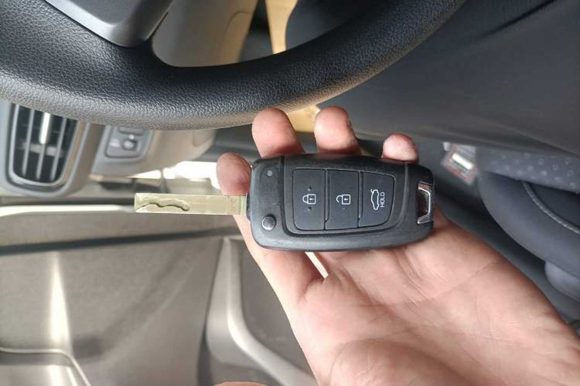 Used Hyundai Celesta 2020 1.6L Automatic GL Enjoyable Edition Interior 1