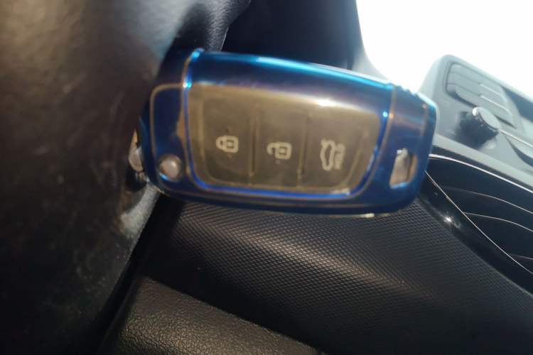 Used Hyundai Celesta 2020 1.6L Automatic GL Enjoyable Edition Interior 1