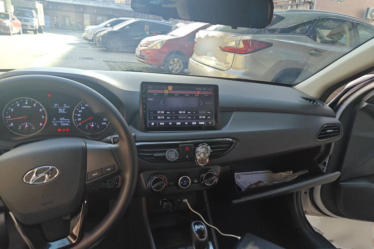 Used Hyundai Celesta 2020 1.6L Automatic GL Enjoyable Edition Interior 2