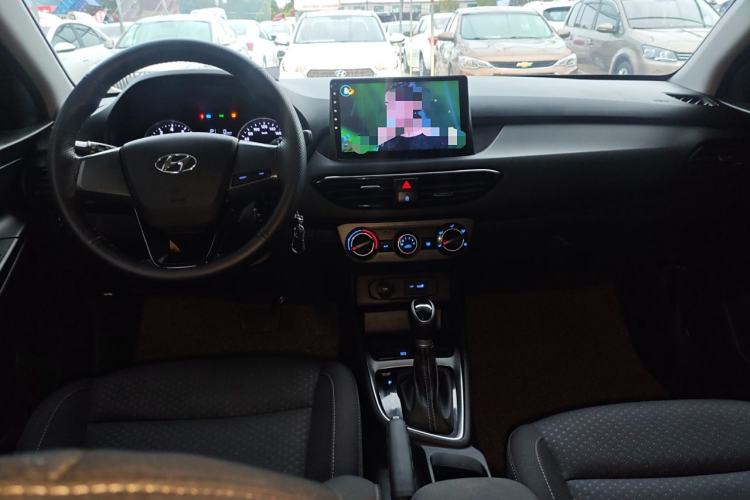 Used Hyundai Celesta 2020 1.6L Automatic GL Enjoyable Edition Interior 2