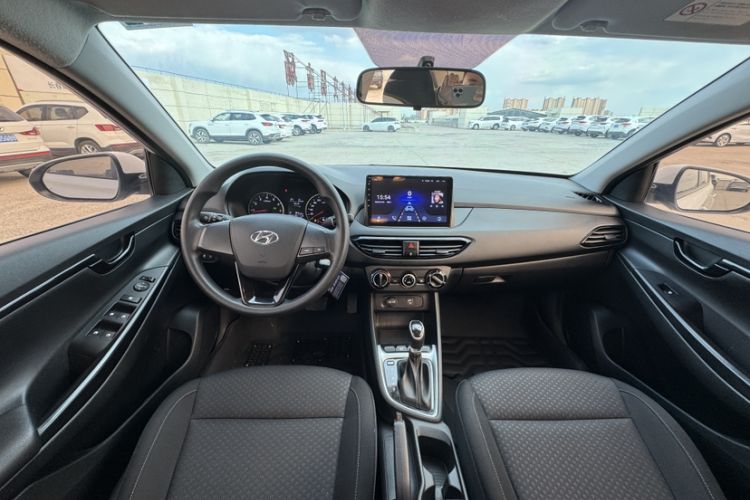 Used Hyundai Celesta 2020 1.6L Automatic GL Enjoyable Edition Interior 2