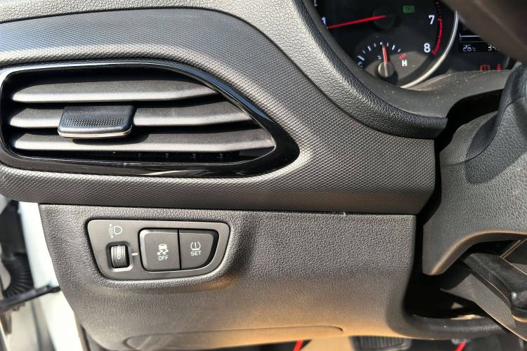 Used Hyundai Celesta 2020 1.6L Automatic GL Enjoyable Edition Interior 3
