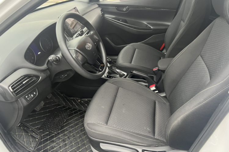 Used Hyundai Celesta 2020 1.6L Automatic GL Enjoyable Edition Interior 3