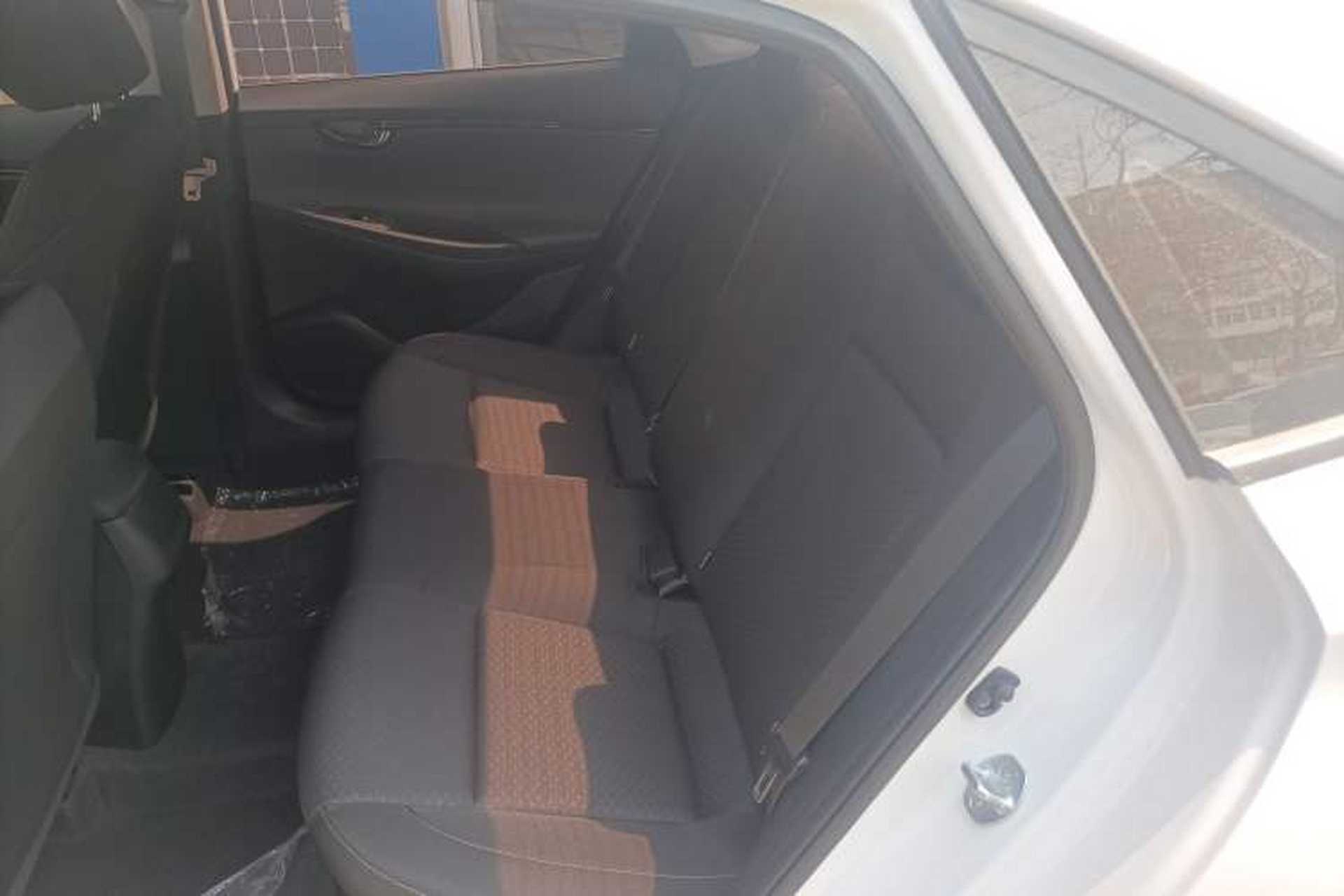 Used Hyundai Celesta 2020 1.6L Automatic GL Enjoyable Edition Interior 4