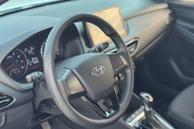 Used Hyundai Celesta 2020 1.6L Automatic GL Enjoyable Edition Interior 4