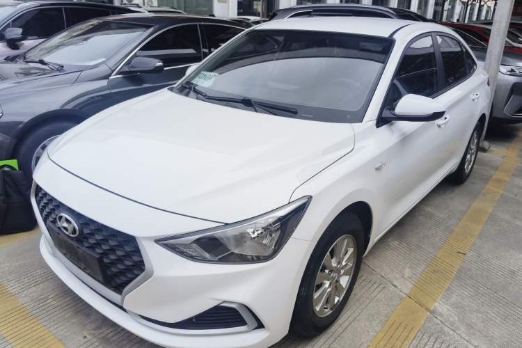 Used Hyundai Celesta 2020 1.6L Automatic GL Enjoyable Edition Guazi used car, China used car export, Used car for sale, Used Hyundai cars, Cheapest cars for sale