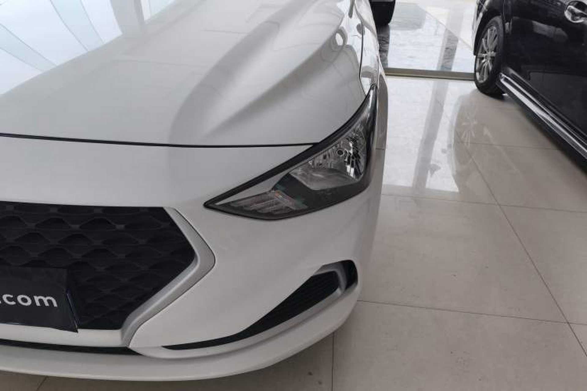 Used Hyundai Celesta 2020 1.6L Automatic GL Enjoyable Edition Left Front Headlight