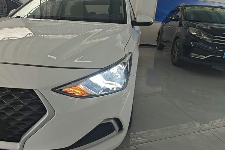 Used Hyundai Celesta 2020 1.6L Automatic GL Enjoyable Edition Left Front Headlight