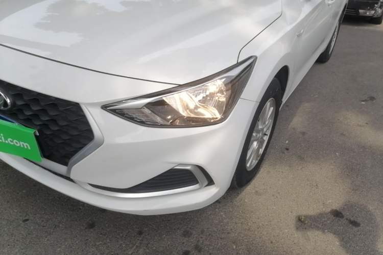 Used Hyundai Celesta 2020 1.6L Automatic GL Enjoyable Edition Left Front Headlight