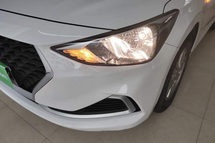 Used Hyundai Celesta 2020 1.6L Automatic GL Enjoyable Edition Left Front Headlight