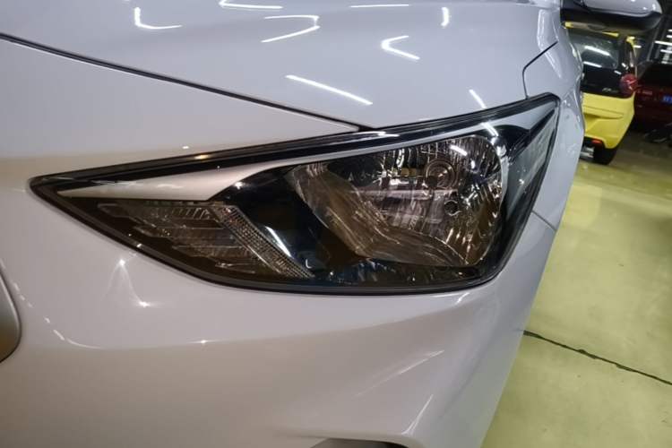 Used Hyundai Celesta 2020 1.6L Automatic GL Enjoyable Edition Left Front Headlight