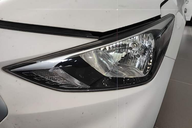 Used Hyundai Celesta 2020 1.6L Automatic GL Enjoyable Edition Left Front Headlight