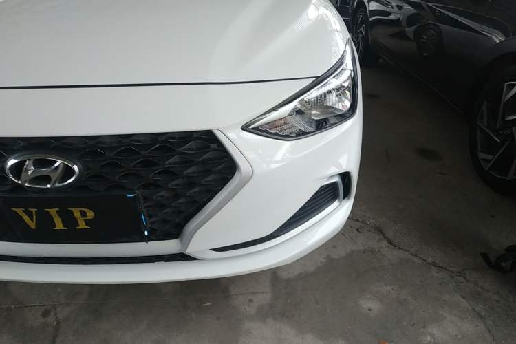 Used Hyundai Celesta 2020 1.6L Automatic GL Enjoyable Edition Left Front Headlight