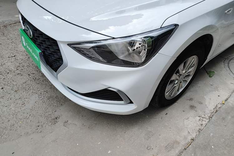 Used Hyundai Celesta 2020 1.6L Automatic GL Enjoyable Edition Left Front Headlight