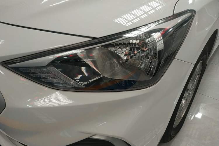 Used Hyundai Celesta 2020 1.6L Automatic GL Enjoyable Edition Left Front Headlight