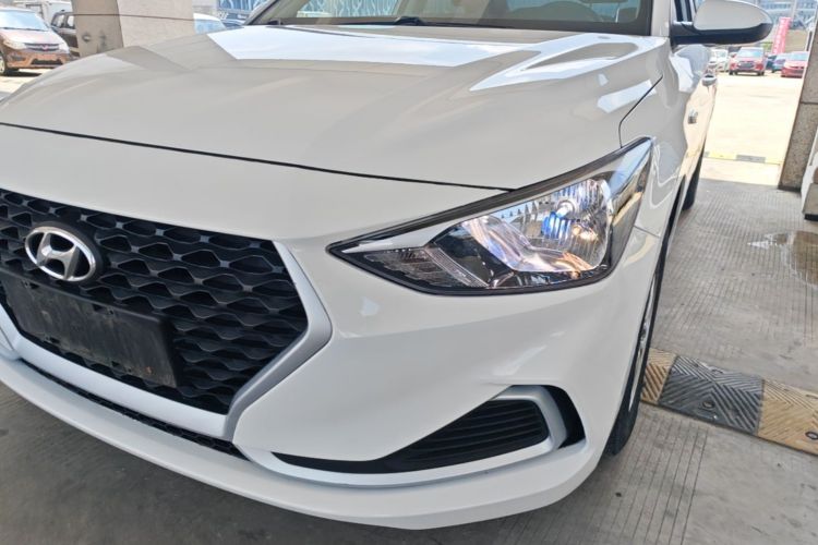 Used Hyundai Celesta 2020 1.6L Automatic GL Enjoyable Edition Left Front Headlight