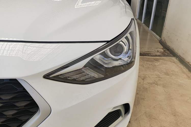 Used Hyundai Celesta 2020 1.6L Automatic GL Enjoyable Edition Left Front Headlight