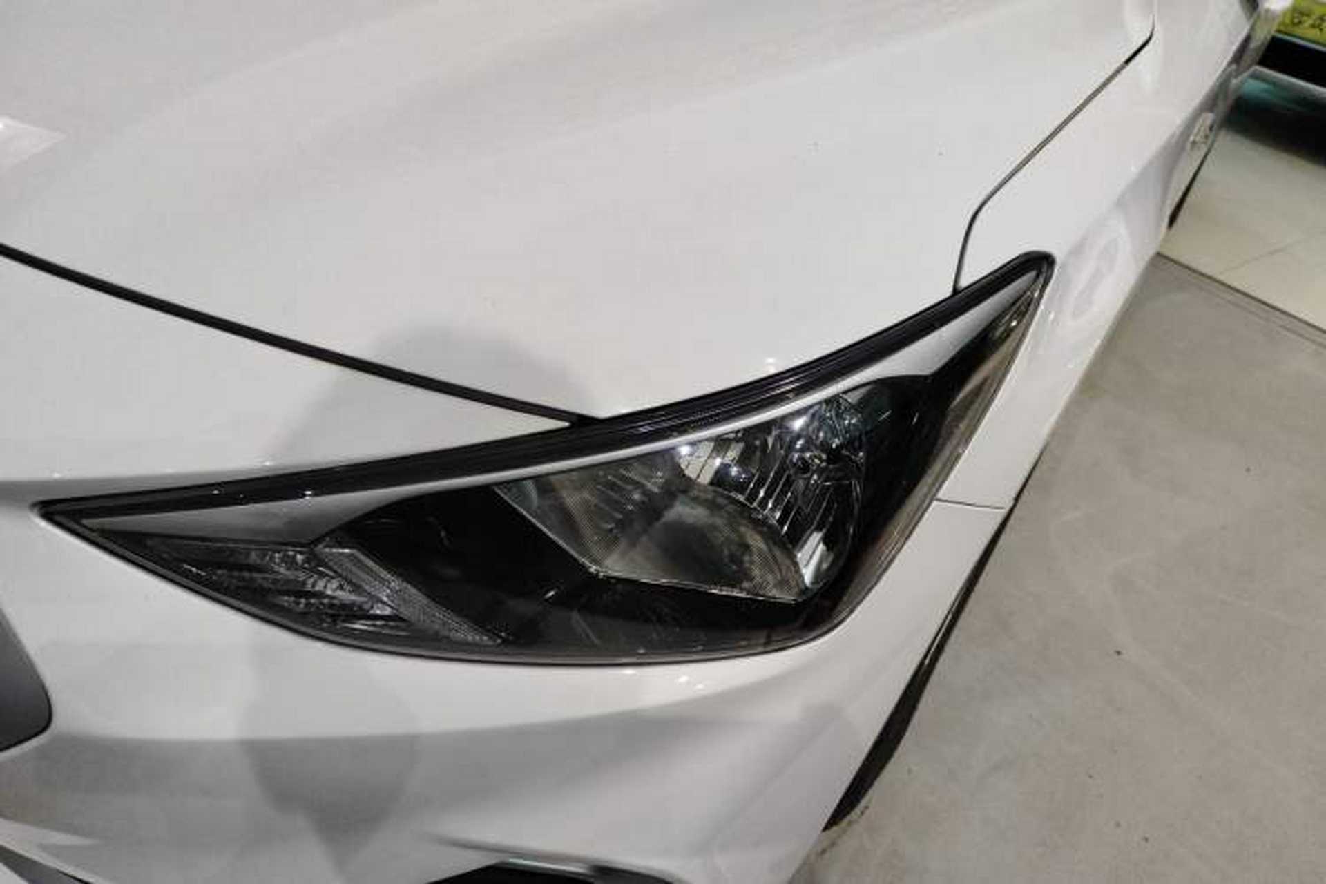 Used Hyundai Celesta 2020 1.6L Automatic GL Enjoyable Edition Left Front Headlight