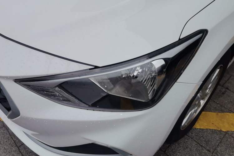 Used Hyundai Celesta 2020 1.6L Automatic GL Enjoyable Edition Left Front Headlight