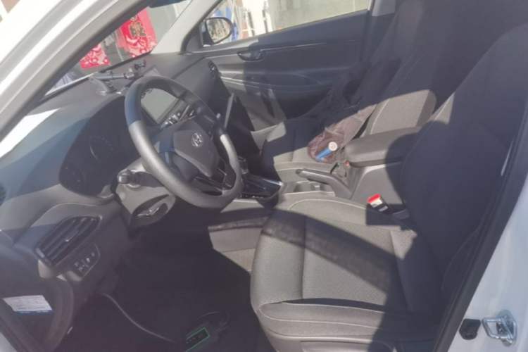 Used Hyundai Celesta 2020 1.6L Automatic GL Enjoyable Edition Left Front Seat