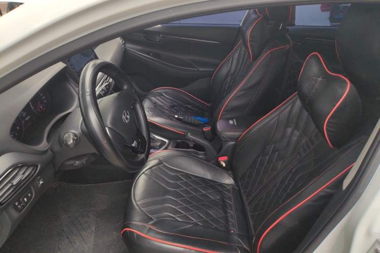 Used Hyundai Celesta 2020 1.6L Automatic GL Enjoyable Edition Left Front Seat