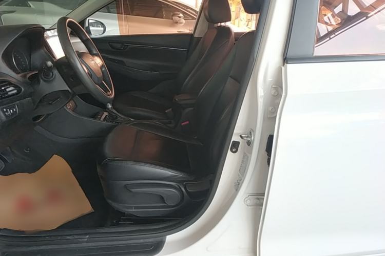 Used Hyundai Celesta 2020 1.6L Automatic GL Enjoyable Edition Left Front Seat