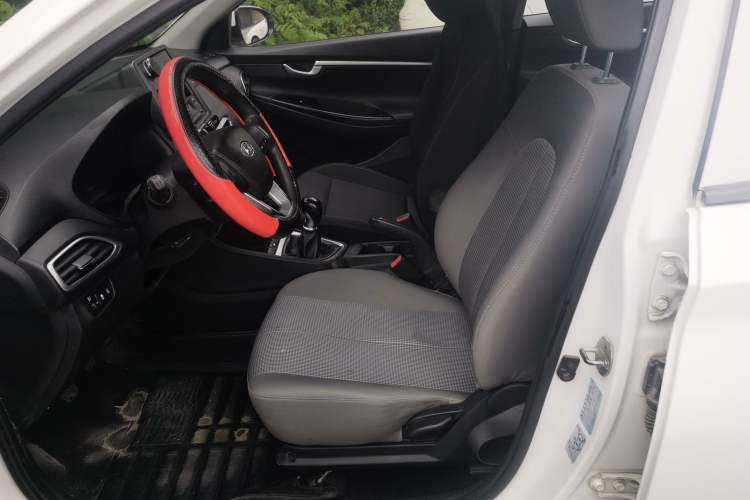 Used Hyundai Celesta  Left Front Seat