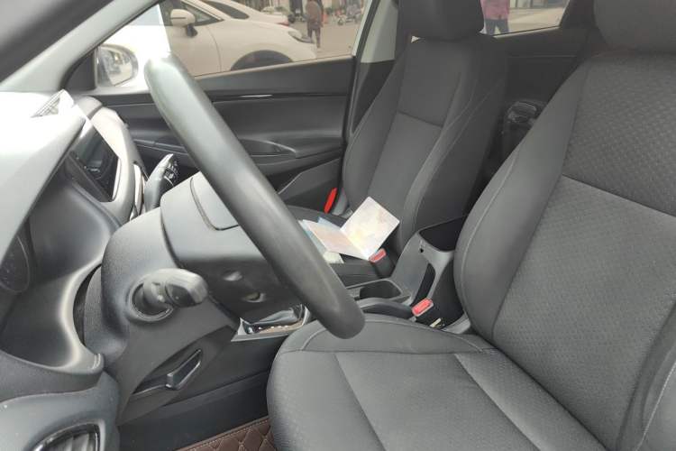 Used Hyundai Celesta 2020 1.6L Automatic GL Enjoyable Edition Left Front Seat