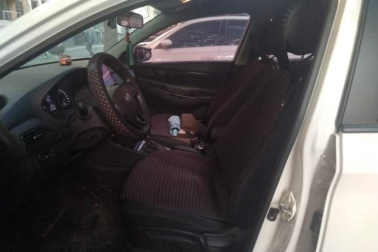 Used Hyundai Celesta 2020 1.6L Automatic GL Enjoyable Edition Left Front Seat