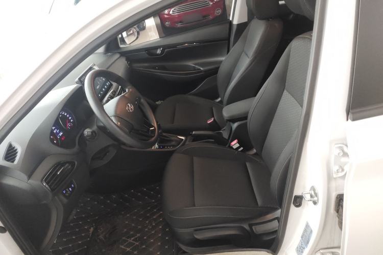 Used Hyundai Celesta 2020 1.6L Automatic GL Enjoyable Edition Left Front Seat
